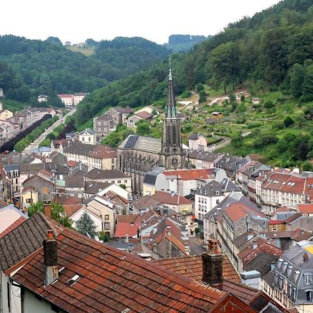 Hotel Restaurant D'Alsace Plombières-les-Bains Exteriör bild