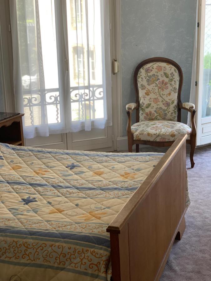Hotel Restaurant D'Alsace Plombières-les-Bains Exteriör bild