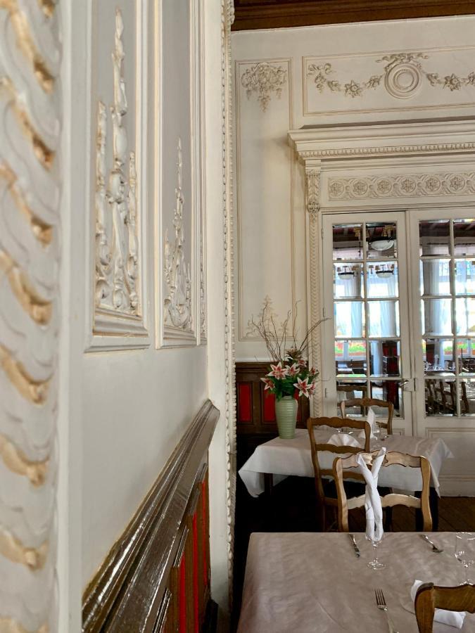 Hotel Restaurant D'Alsace Plombières-les-Bains Exteriör bild