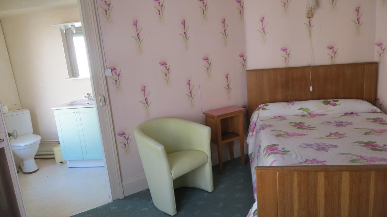 Hotel Restaurant D'Alsace Plombières-les-Bains Exteriör bild