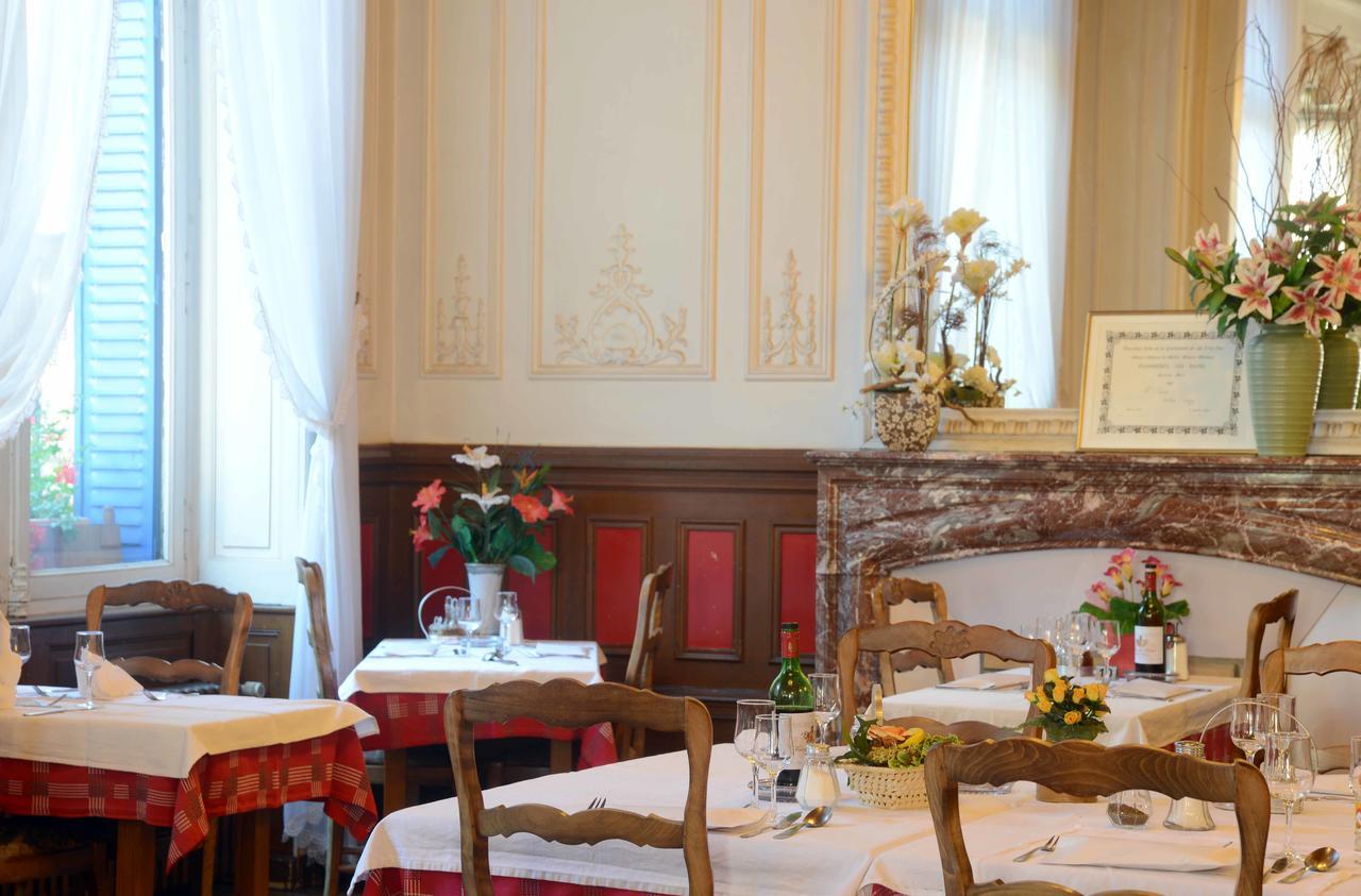 Hotel Restaurant D'Alsace Plombières-les-Bains Exteriör bild